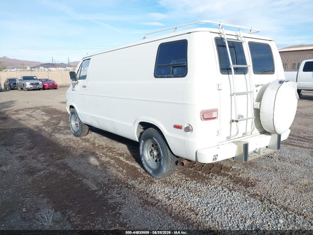 Dodge Van 1500