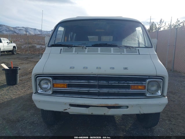 Dodge Van 1500