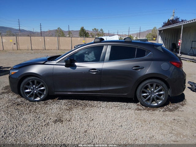 Mazda Mazda3 Touring