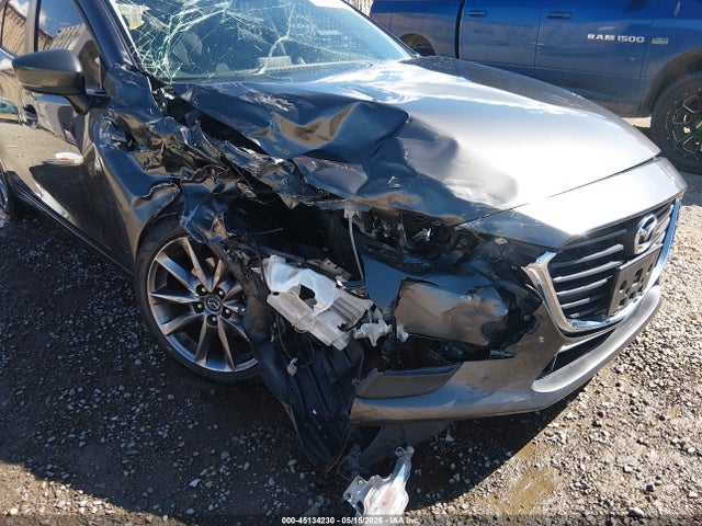Mazda Mazda3 Touring
