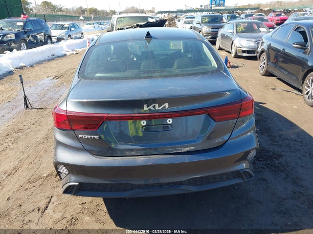 Kia Forte Lxs