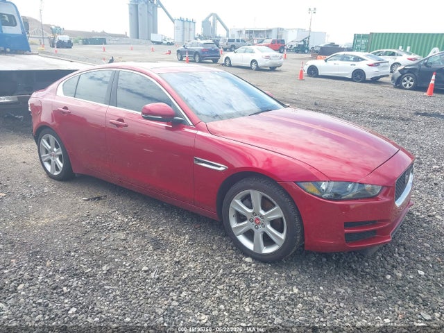 Salvage Jaguar XE Image