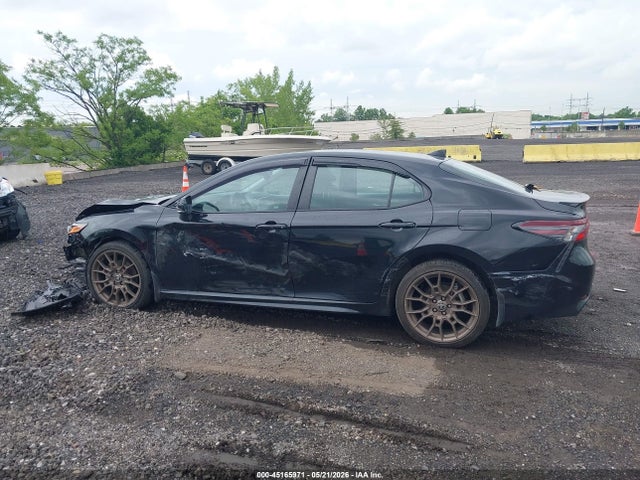 Toyota Camry Se Nightshade Edition Awd