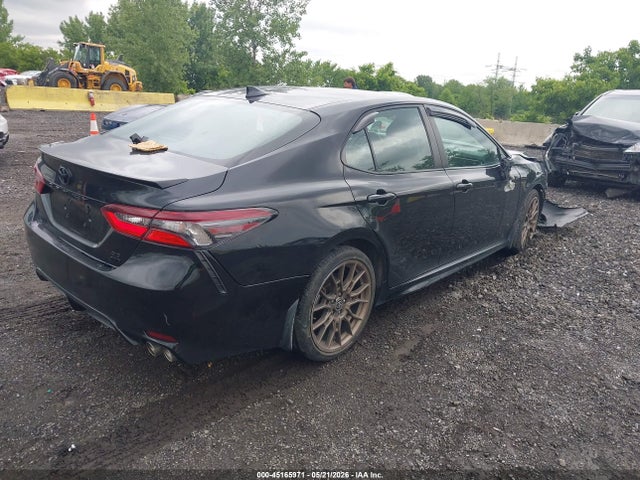 Toyota Camry Se Nightshade Edition Awd
