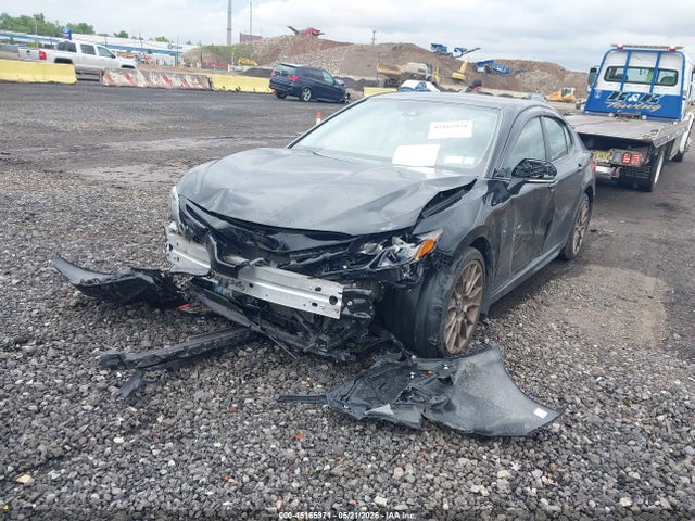 Toyota Camry Se Nightshade Edition Awd