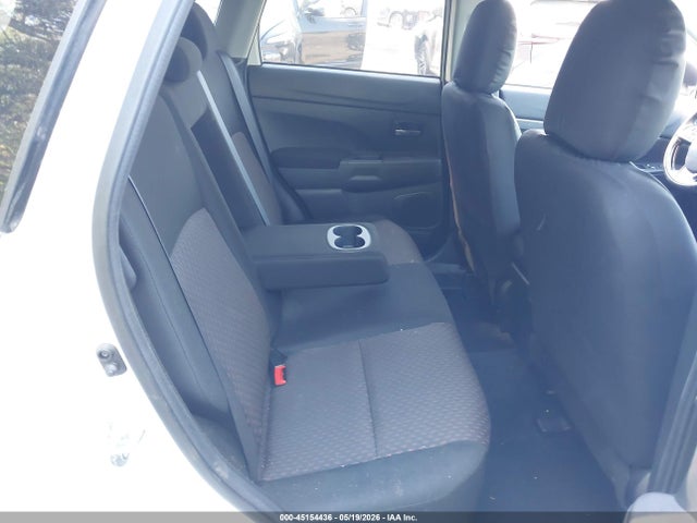 Mitsubishi Outlander 2.0 Le