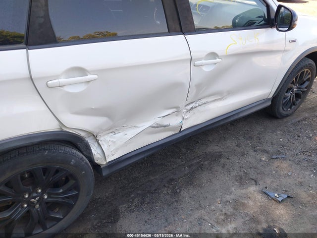 Mitsubishi Outlander 2.0 Le
