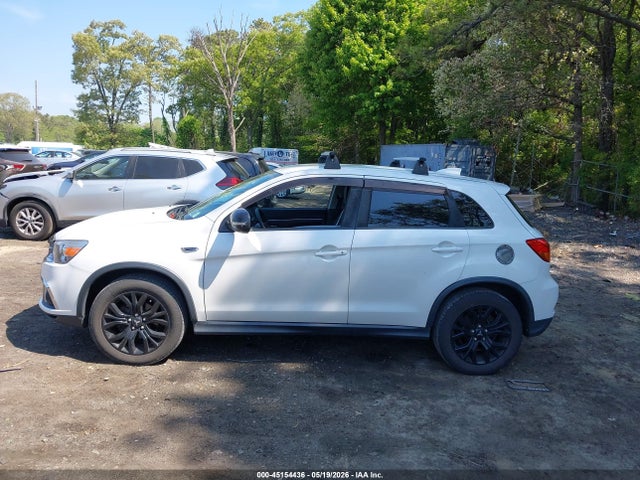 Mitsubishi Outlander 2.0 Le