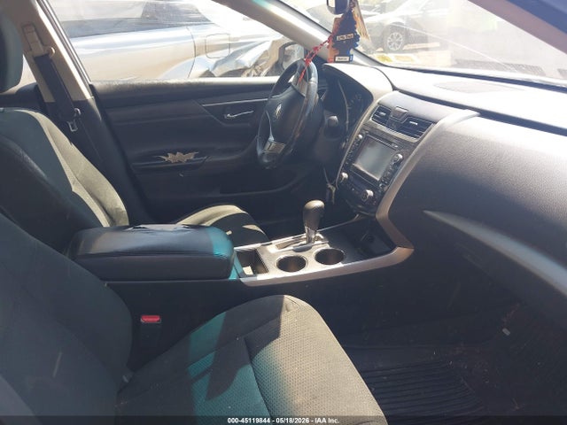 Nissan Altima 2.5 Sv