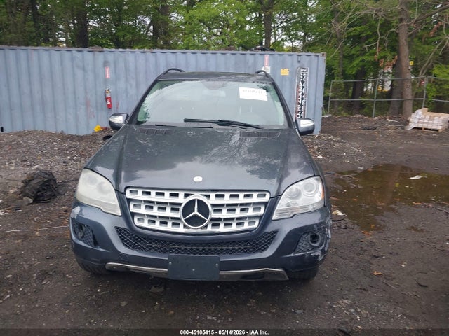 Mercedes-Benz M-Class 4matic