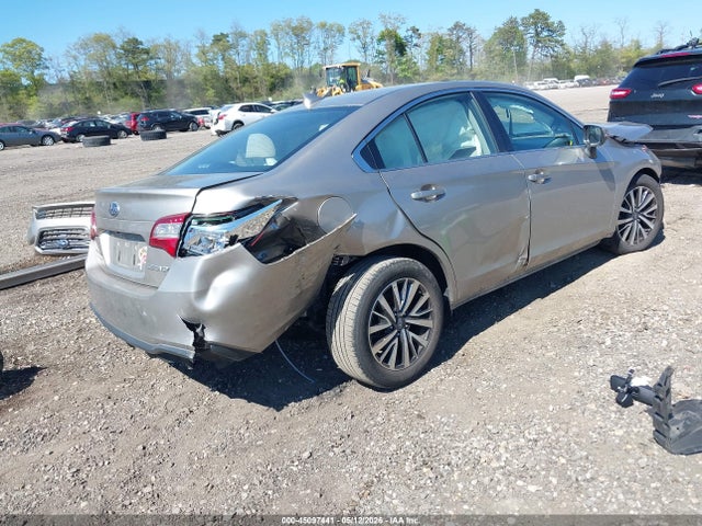 Subaru Legacy 2.5i Premium