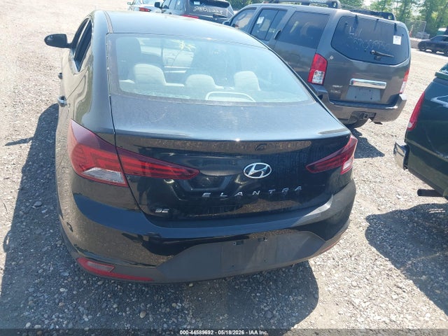 Hyundai ELANTRA Se
