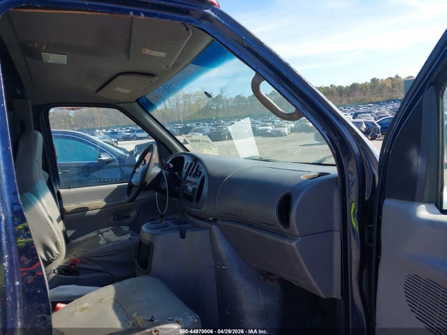 Ford E-350