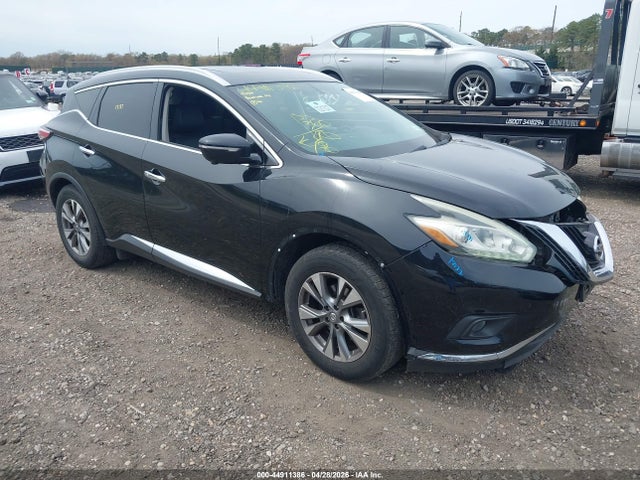 Salvage Nissan Murano Image