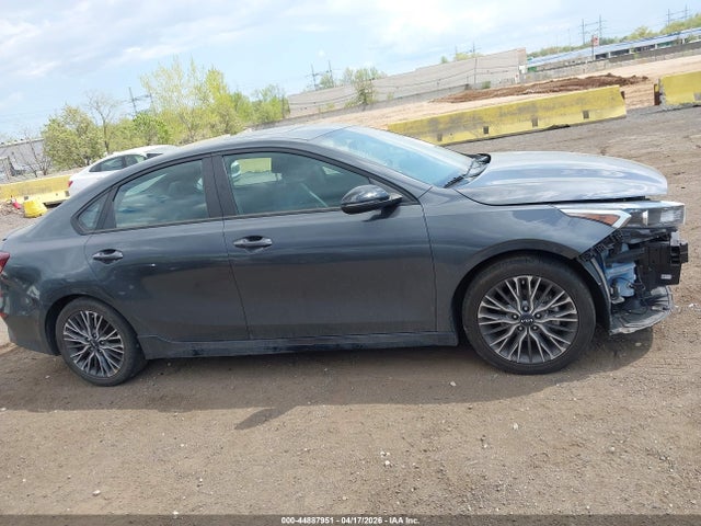 Kia Forte Gt-line