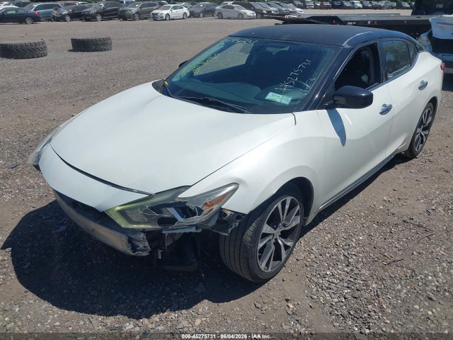 Nissan Maxima