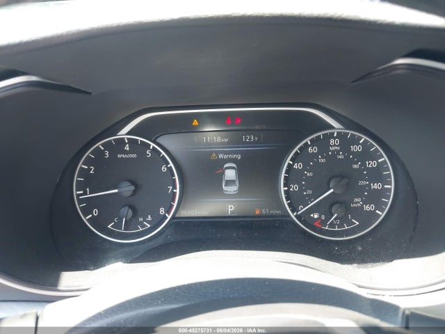 Nissan Maxima