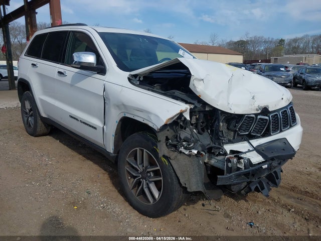 Salvage Jeep Grand Cherokee Image