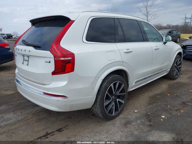 Volvo XC90 B6 Plus Bright Theme 6-seater