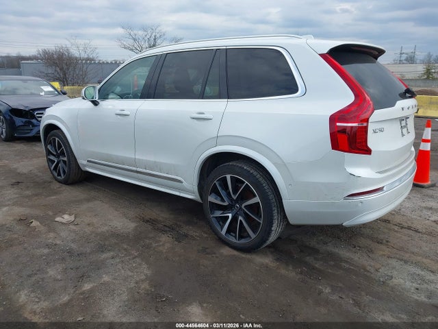 Volvo XC90 B6 Plus Bright Theme 6-seater