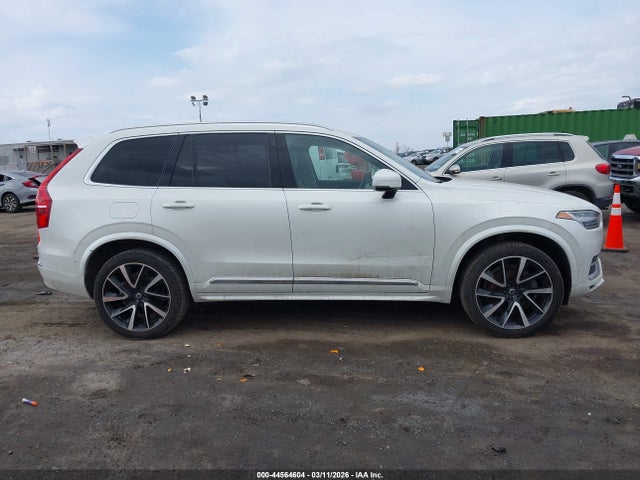 Volvo XC90 B6 Plus Bright Theme 6-seater