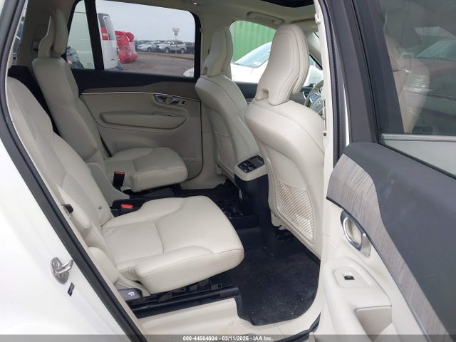 Volvo XC90 B6 Plus Bright Theme 6-seater