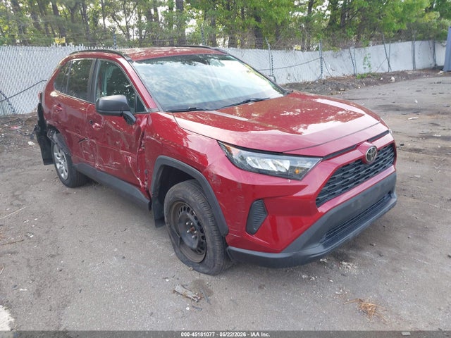 Salvage Toyota RAV4 Image