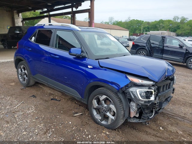 Salvage Hyundai VENUE Image