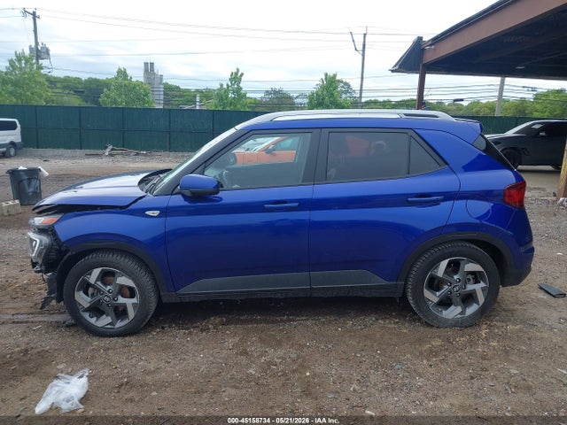 Hyundai VENUE Limited