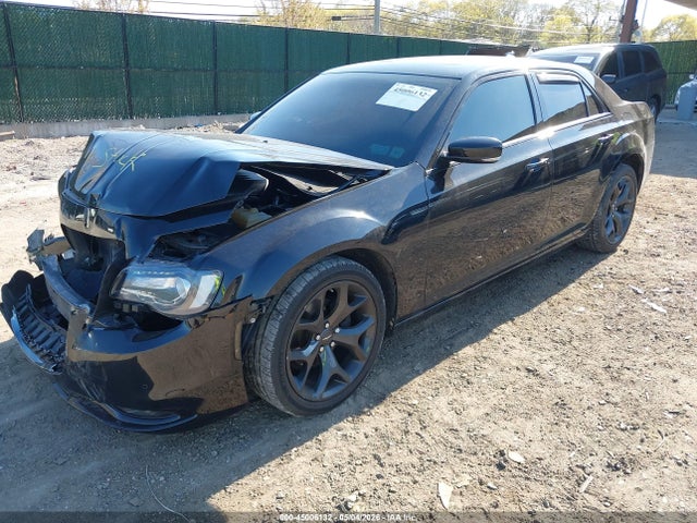 Chrysler 300 S