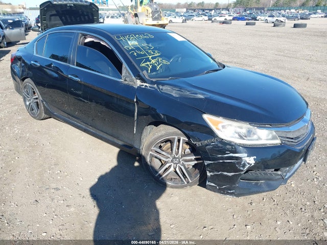Salvage Honda Accord Image