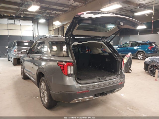 Ford Explorer Active