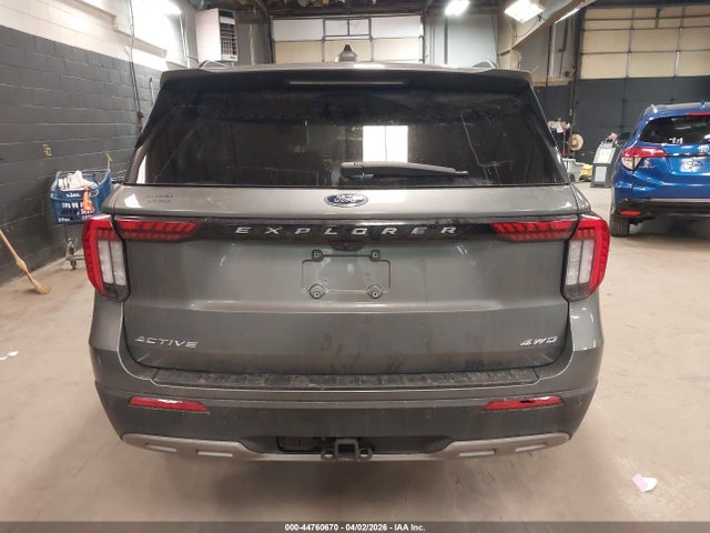 Ford Explorer Active