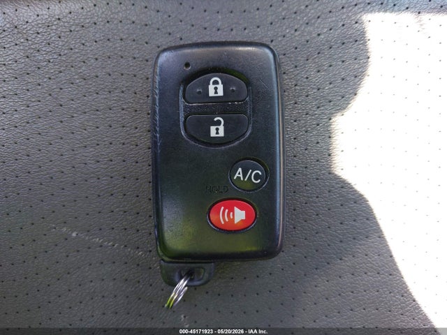 Toyota Prius Iv
