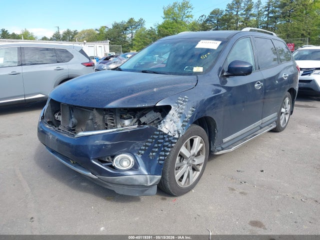 Nissan Pathfinder Platinum