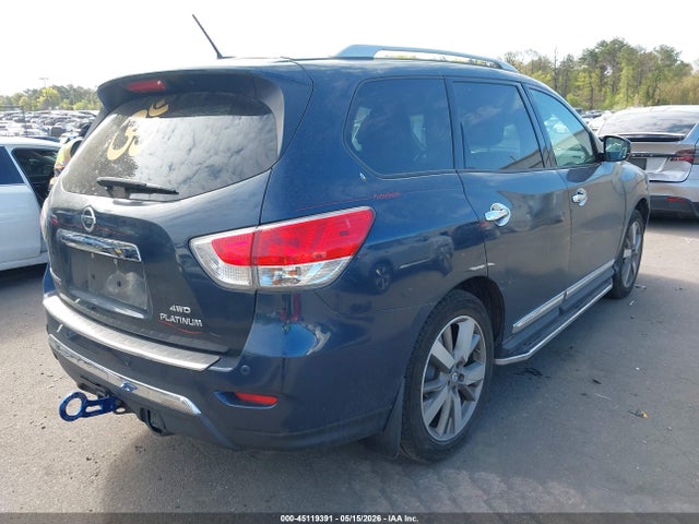 Nissan Pathfinder Platinum