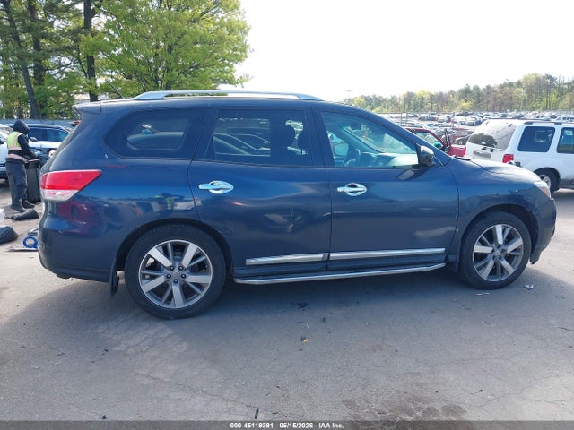 Nissan Pathfinder Platinum