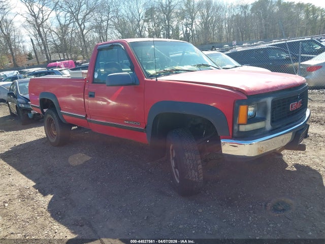 Salvage GMC Sierra 3500 Image