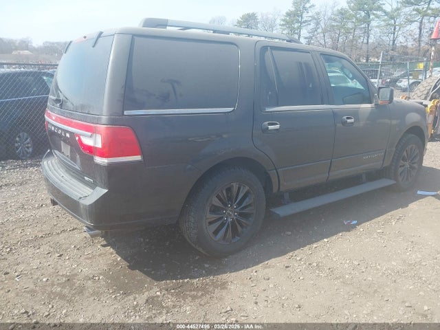 Lincoln Navigator