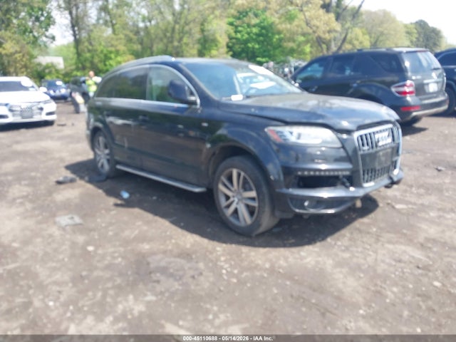 Salvage Audi Q7 Image