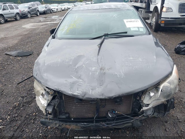 Toyota Camry Se V6