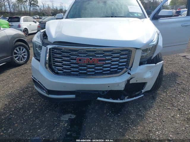 GMC Yukon Denali