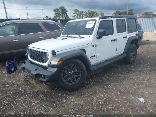 Jeep Wrangler 4-door Summit 4x4