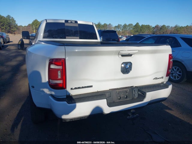 Ram 3500 Laramie  4x4 8' Box