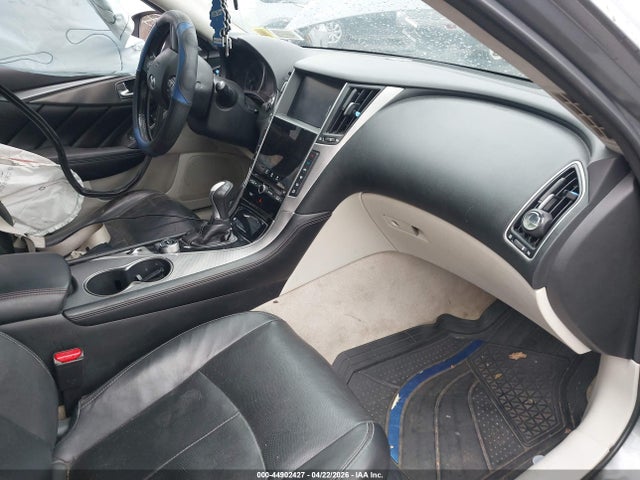 INFINITI Q50