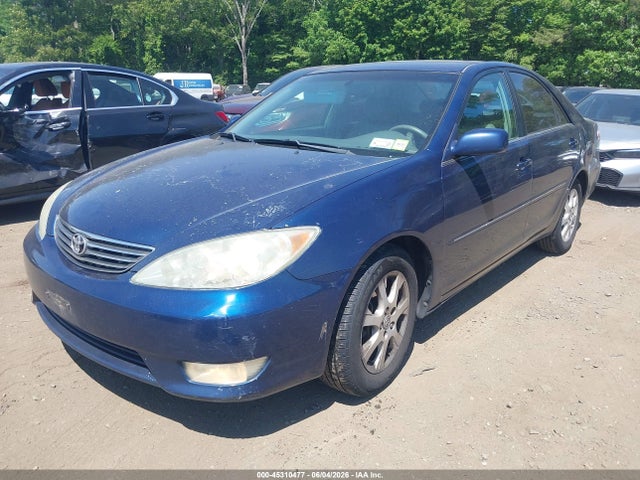 Toyota Camry Xle V6