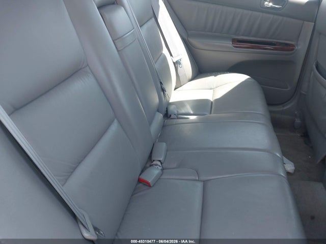 Toyota Camry Xle V6