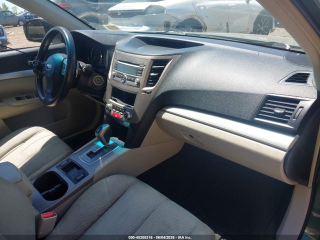 Subaru Outback 2.5i