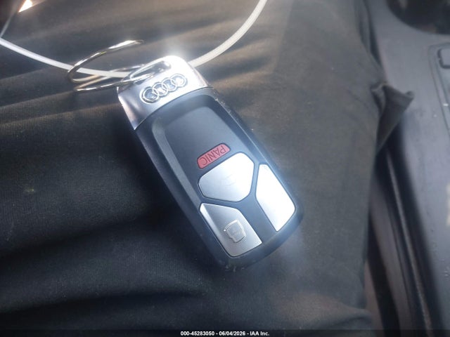 Audi A4 2.0t Premium