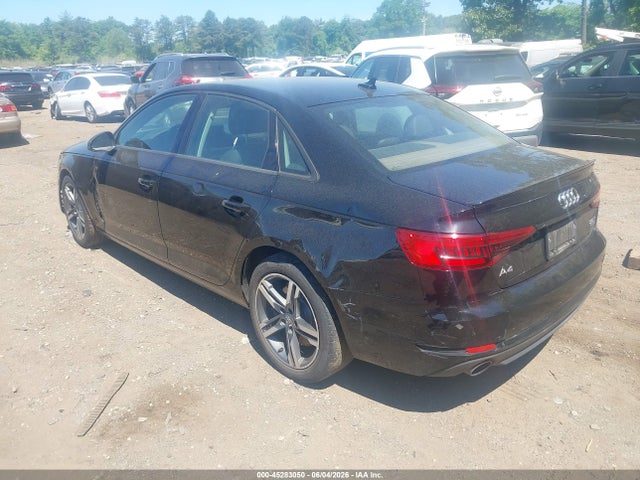 Audi A4 2.0t Premium